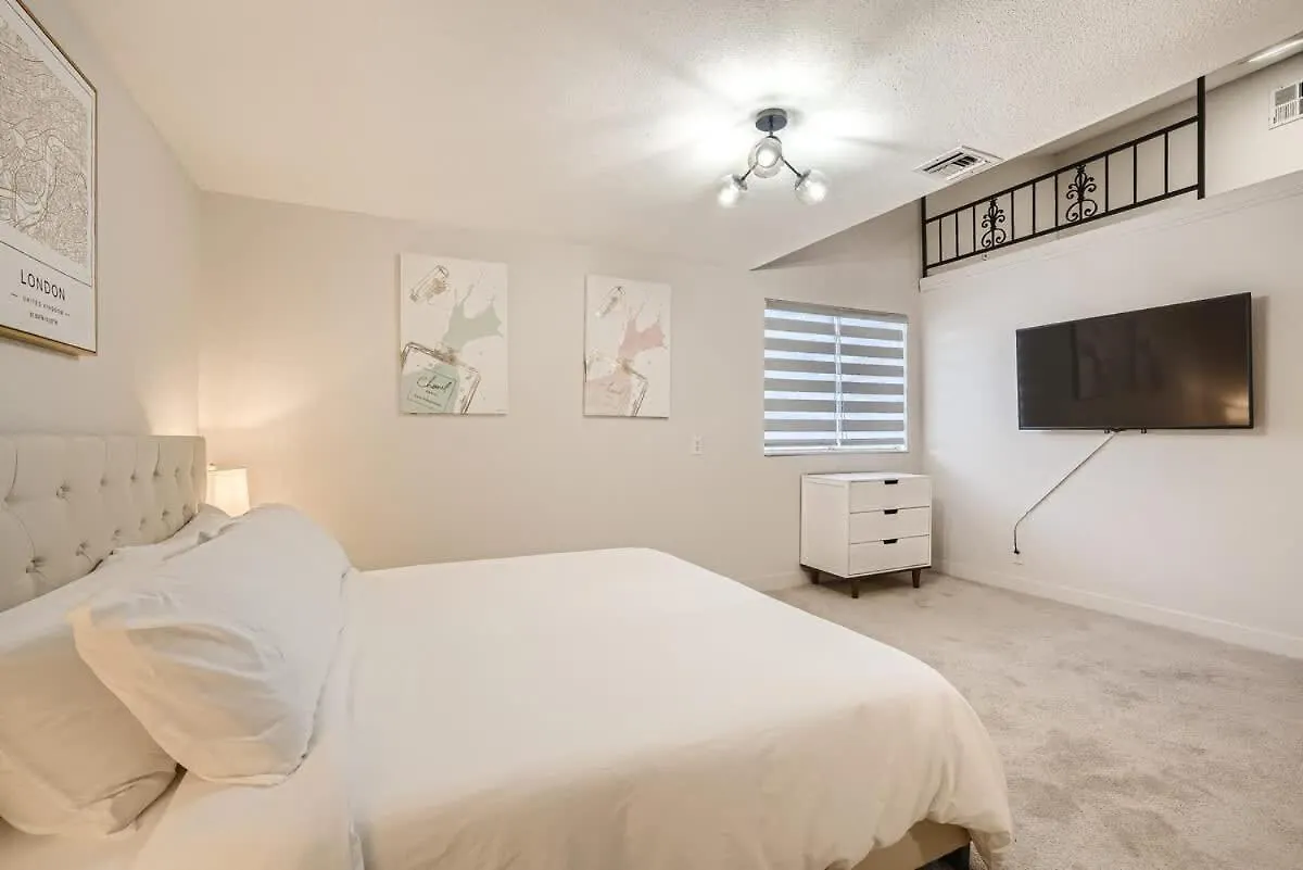 Heated Pool Modern Ranch Villa 10 Min To Strip Las Vegas 0*,  Estados Unidos