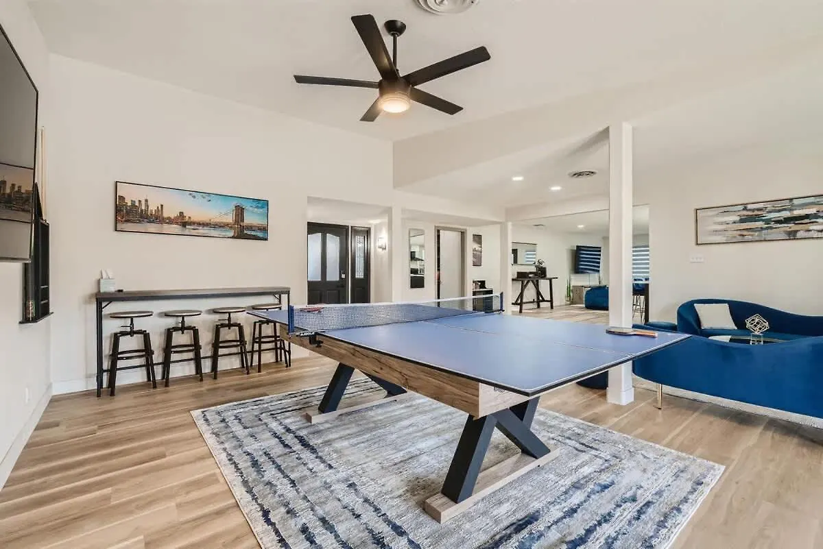 Dom wakacyjny Heated Pool Modern Ranch Villa 10 Min To Strip Las Vegas